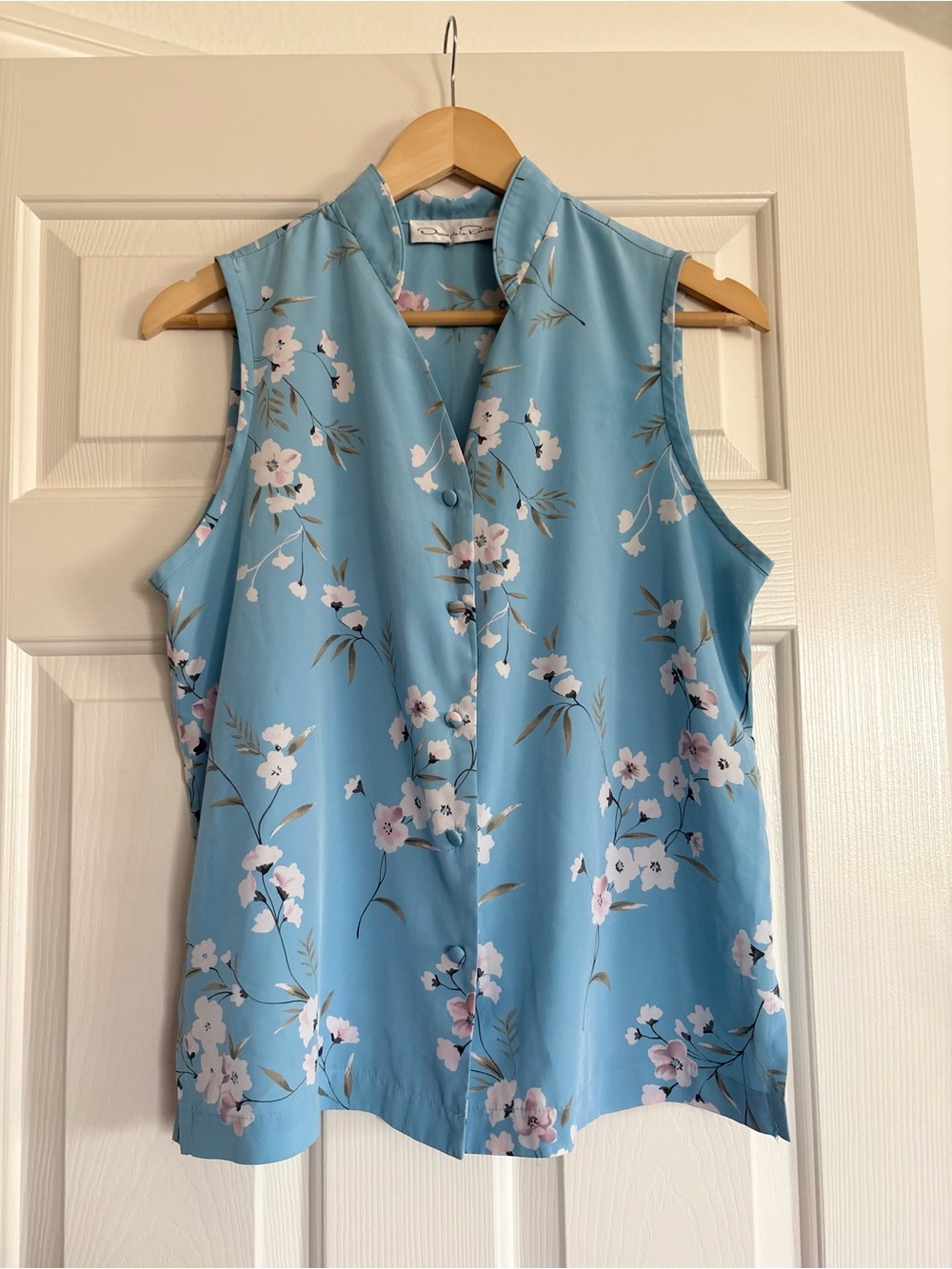 Oscar de La Renta Blue Blouse Floral Top✨